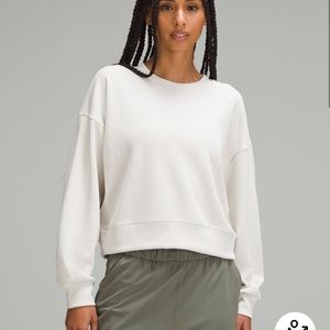 Softstreme perfectly oversized cropped crew
